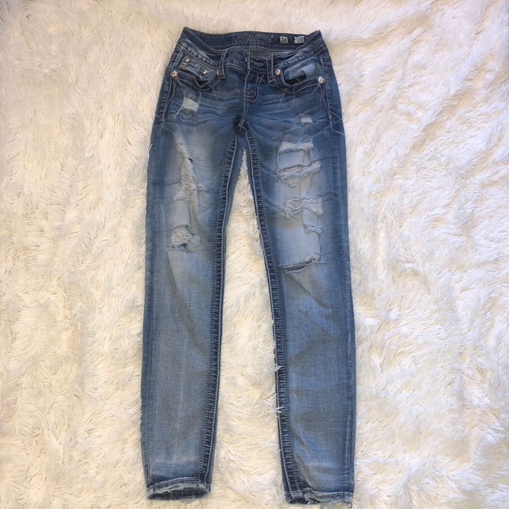 Miss Me light ripped skinny jeans size 24